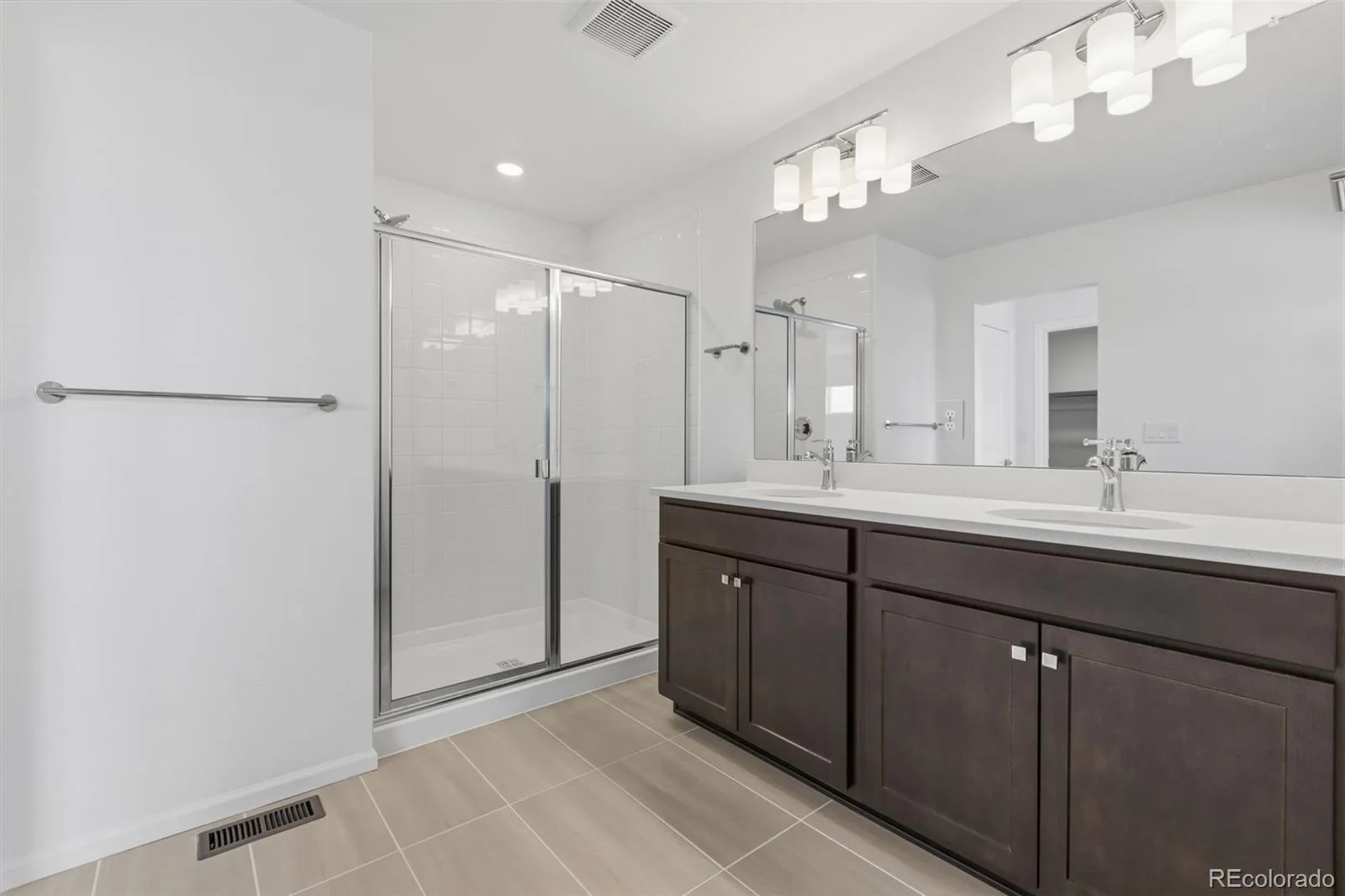 21303 E 63rd Drive Aurora CO 80019 | MLS #REC3846110 06292026184453 1600 38