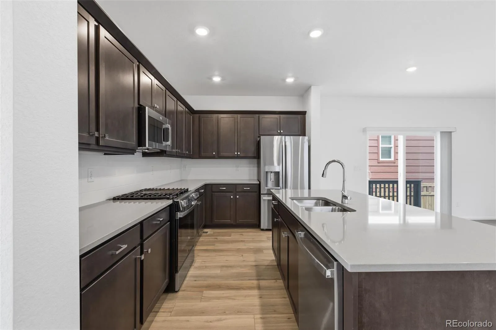 21303 E 63rd Drive Aurora CO 80019 | MLS #REC3846110 06292026184453 1600 6