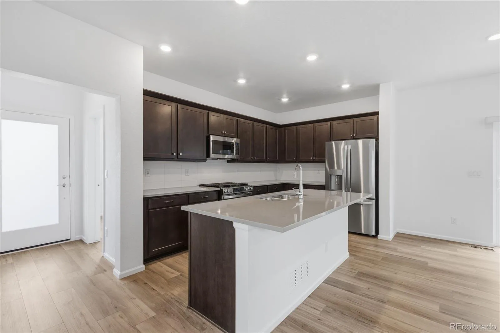 21303 E 63rd Drive Aurora CO 80019 | MLS #REC3846110 06292026184453 1600 7