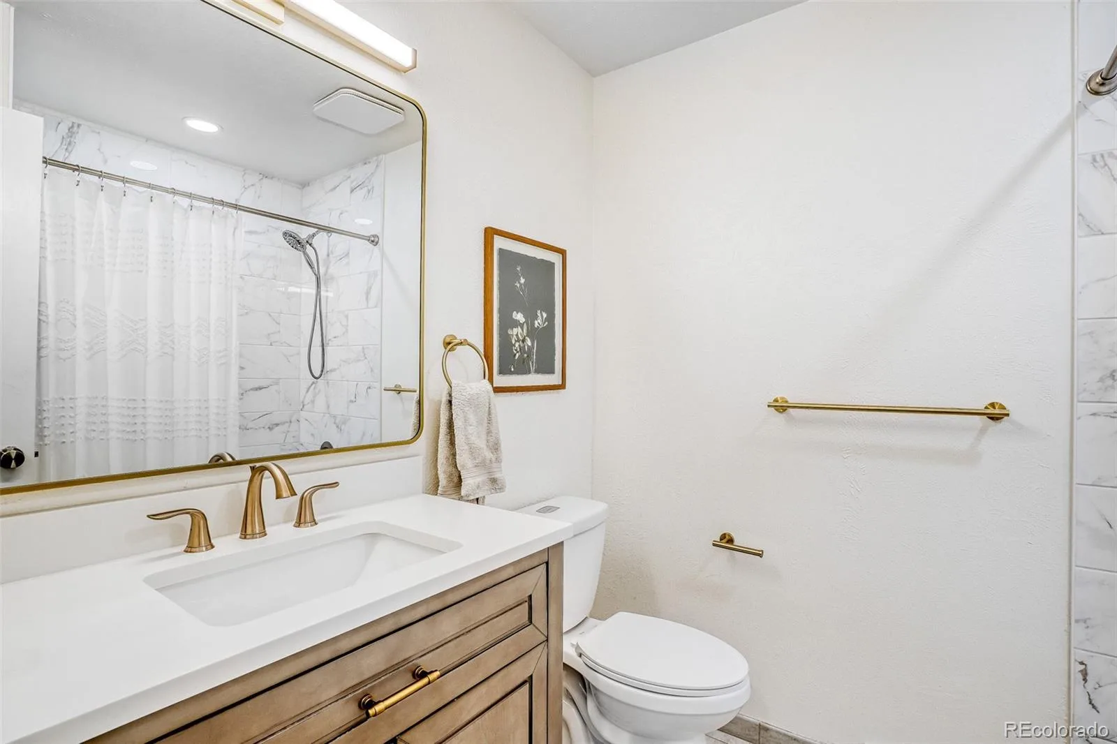 2923 S Reading Court Denver CO 80231 MLS #REC3847639 06252026223343 1600 22