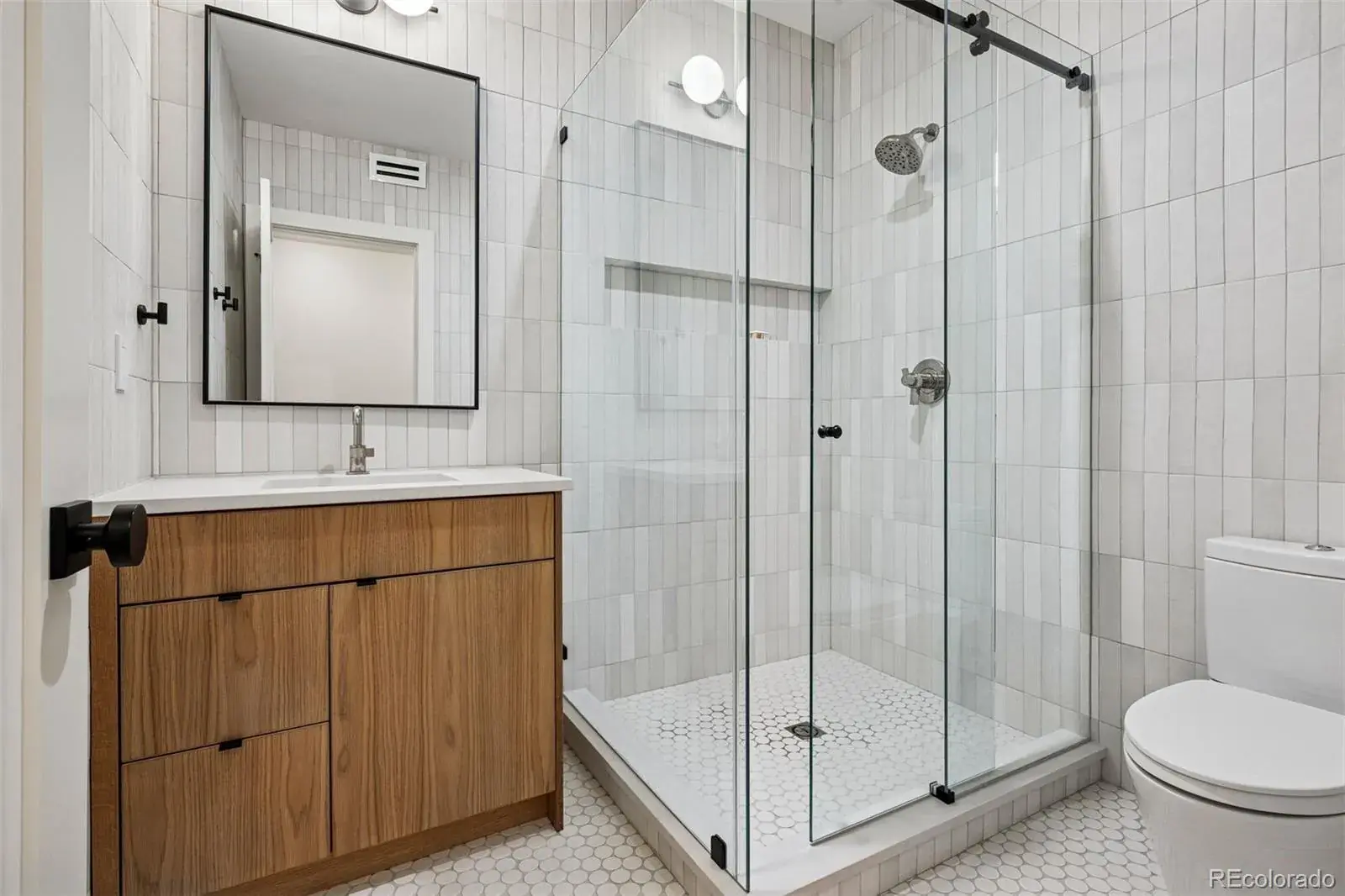 2630 E Cedar Avenue Denver CO 80209 MLS #REC3848546 03042026184450 1600 43