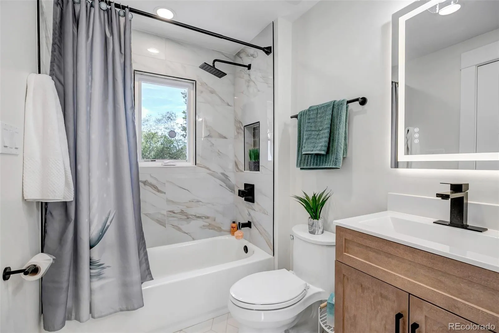 624 S Quitman Street Denver CO 80219 MLS #REC3851058 04302026165538 1600 13