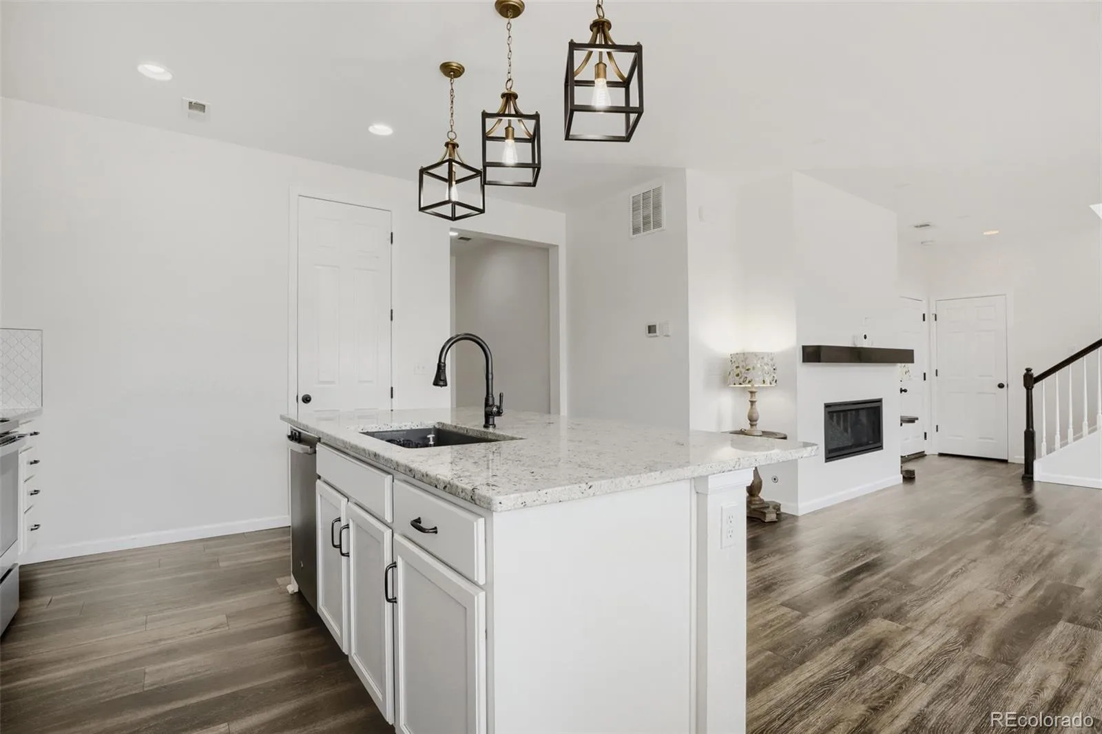 25662 E Bayaud Place Aurora CO 80018 | MLS #REC3852267 08142026074337 1600 5