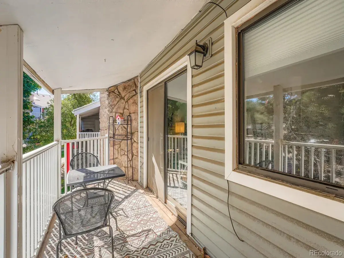 908 S Walden Way #201 Aurora CO 80017 MLS #REC3856848 10222025173926 1200 26