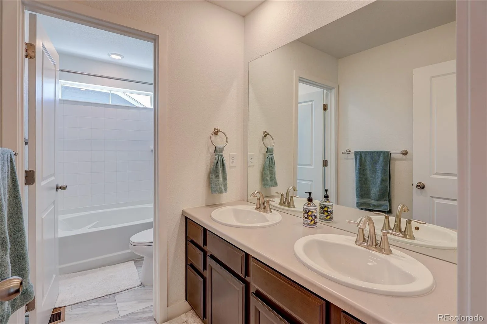 5217 Inland Avenue Firestone CO 80504 | MLS #REC3857100 06092026012433 1600 26