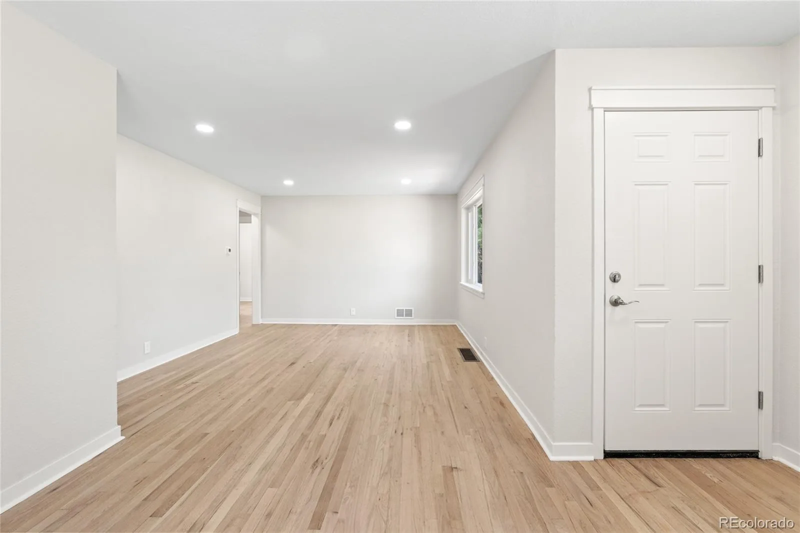 3459 S Fairfax Street Denver CO 80222 | MLS #REC3857273 08112026172943 1600 4