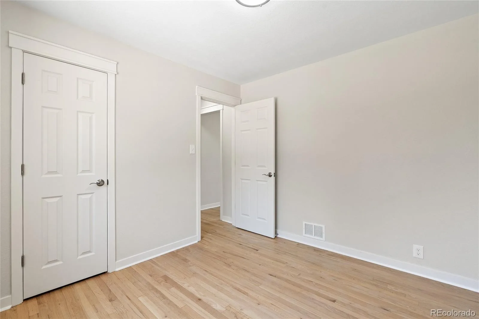 3459 S Fairfax Street Denver CO 80222 | MLS #REC3857273 08112026172943 1600 8