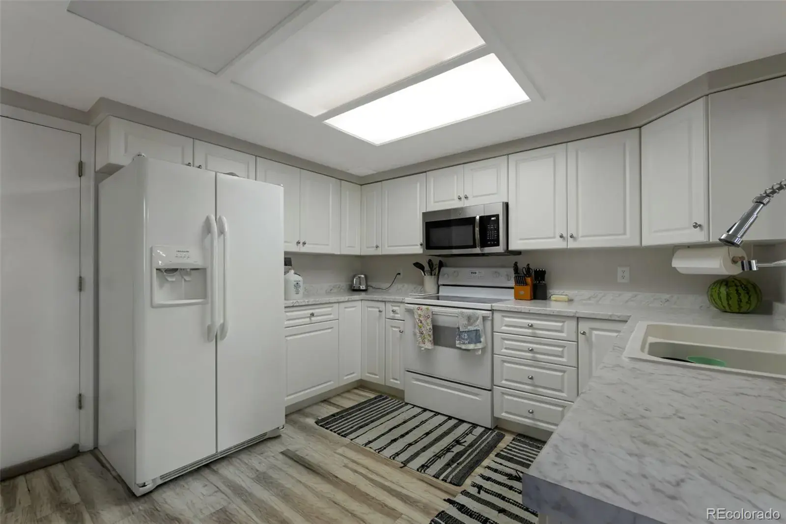 6556 S Yukon Way Littleton CO 80123 | MLS #REC3857361 03052026011926 1600 9