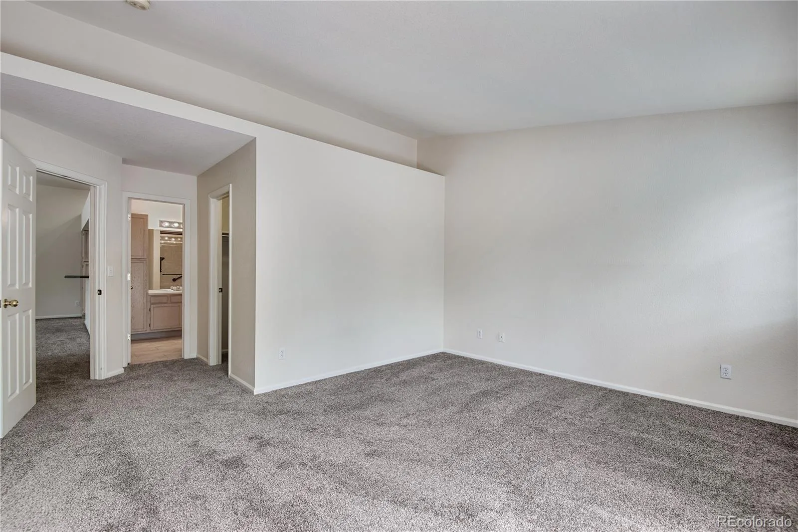 6758 Zenobia Loop #1 #6758 Westminster CO 80030 | MLS #REC3857909 07292026182626 1600 16