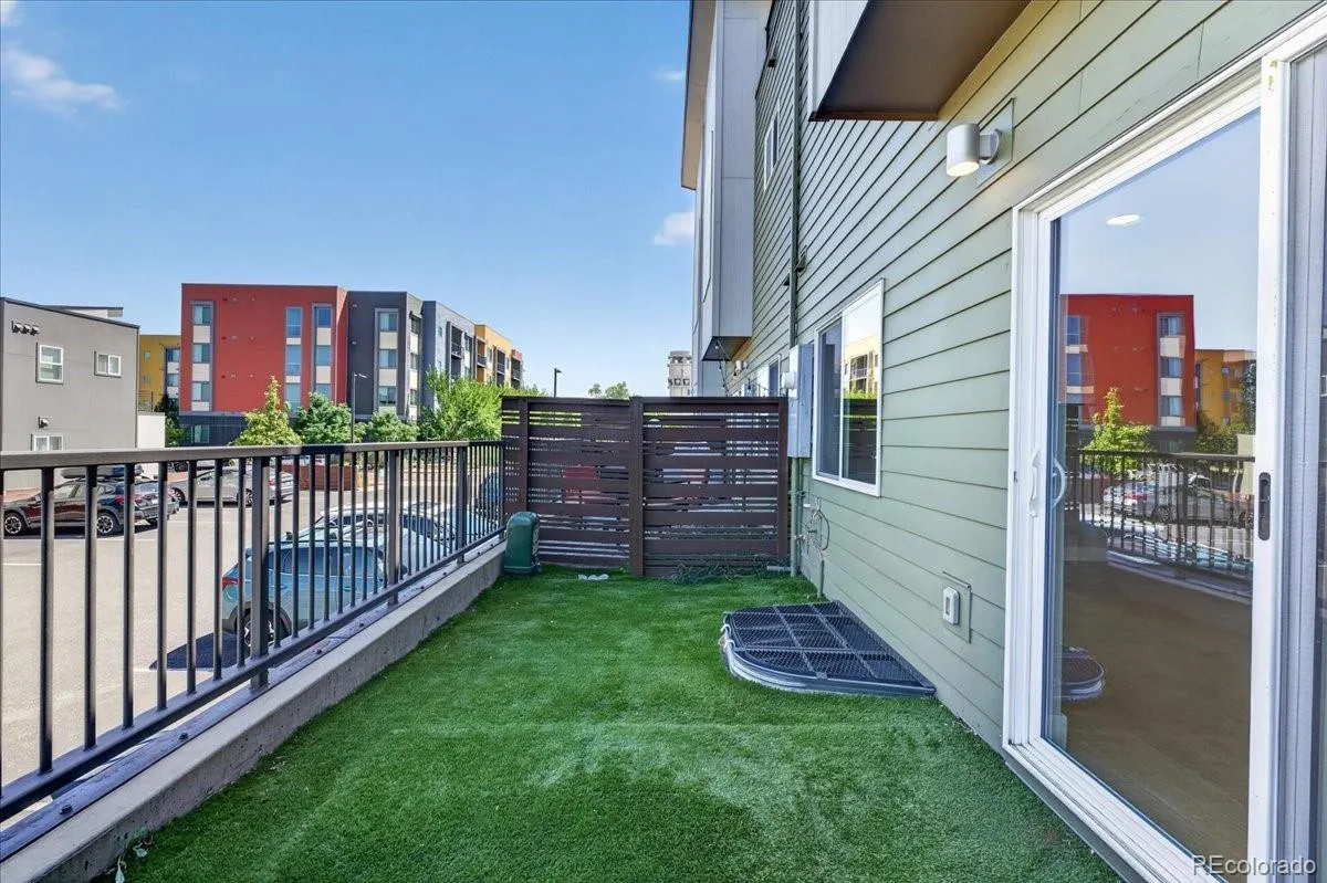 2809 W Parkside Place Denver CO 80221 | MLS #REC3858228 08272026133550 1200 11