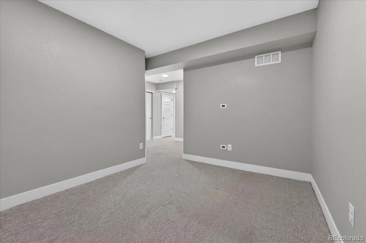 2809 W Parkside Place Denver CO 80221 | MLS #REC3858228 08272026133550 1200 28