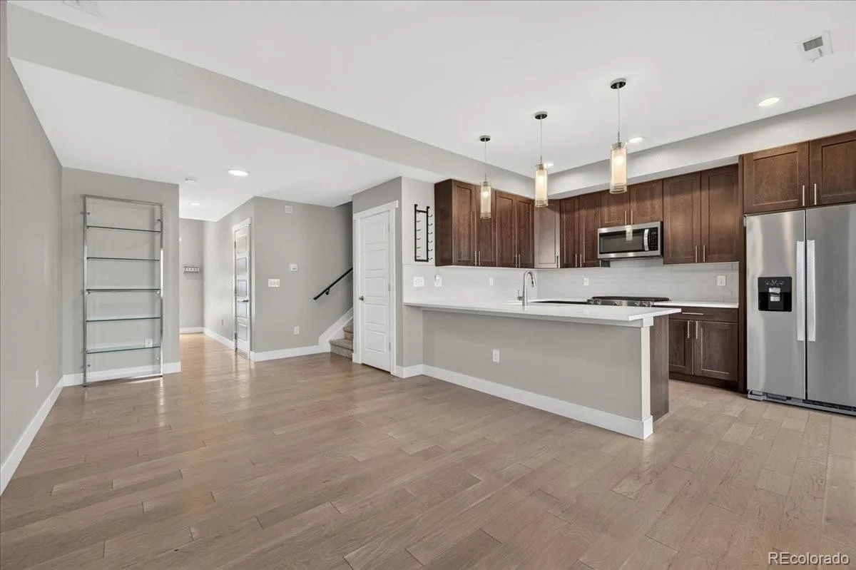 2809 W Parkside Place Denver CO 80221 | MLS #REC3858228 08272026133550 1200 6