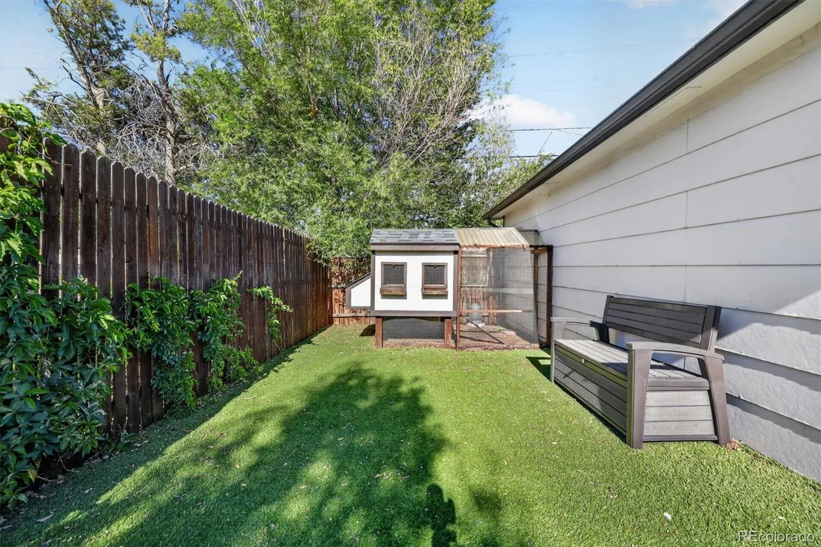 3652 Locust Street Denver CO 80207 MLS #REC3859584 06232026001232 1600 37