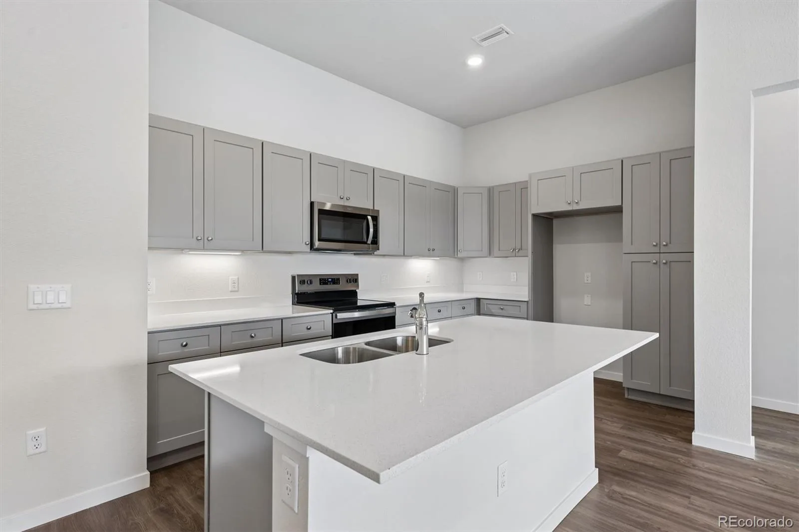 483 Interlocken Boulevard #102 Broomfield CO 80021 | MLS #REC3860110 07312026224915 1600 5