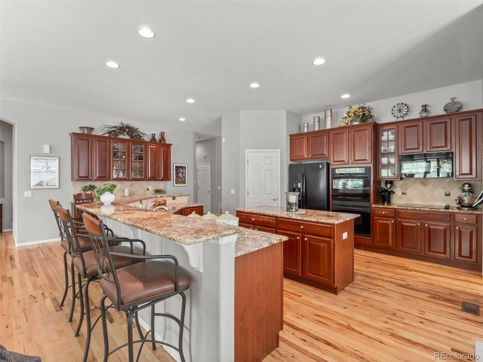 5933 McIntyre Court Golden CO 80403 MLS #REC3860890 04292026195240 1600 15