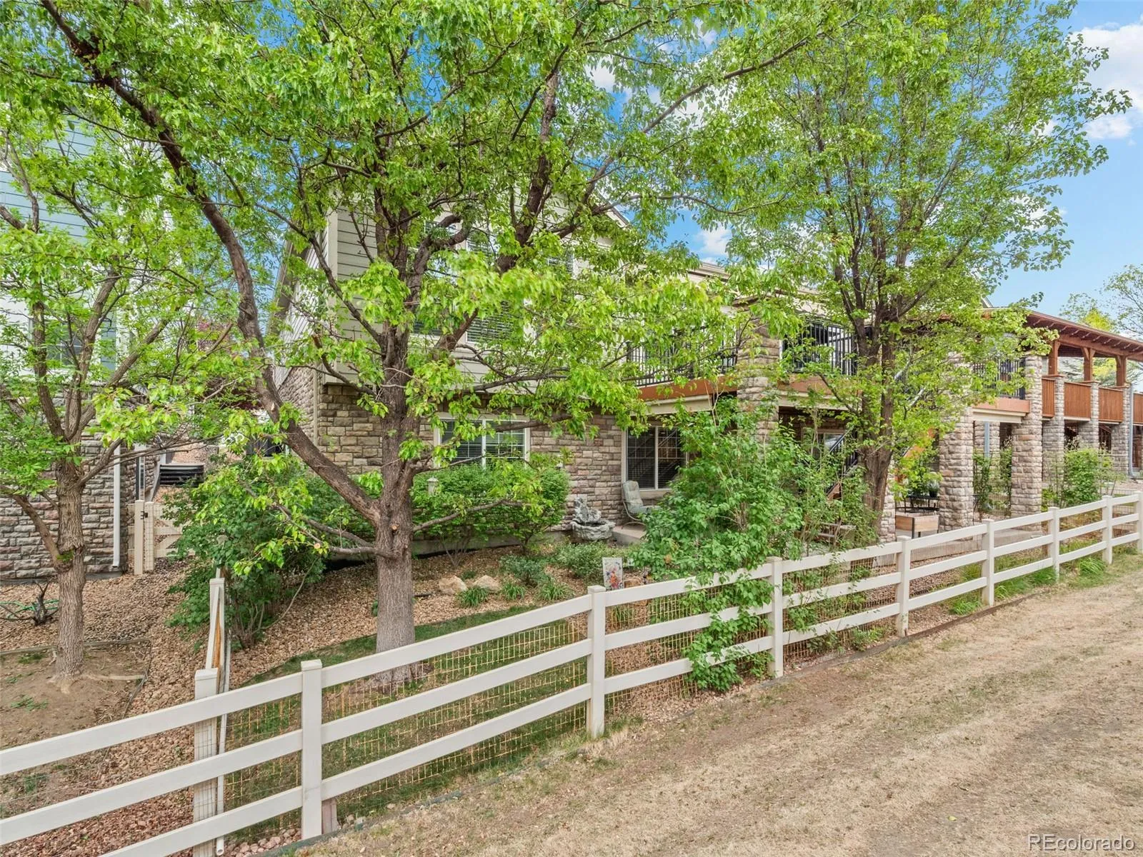 5933 McIntyre Court Golden CO 80403 MLS #REC3860890 04292026195240 1600 44