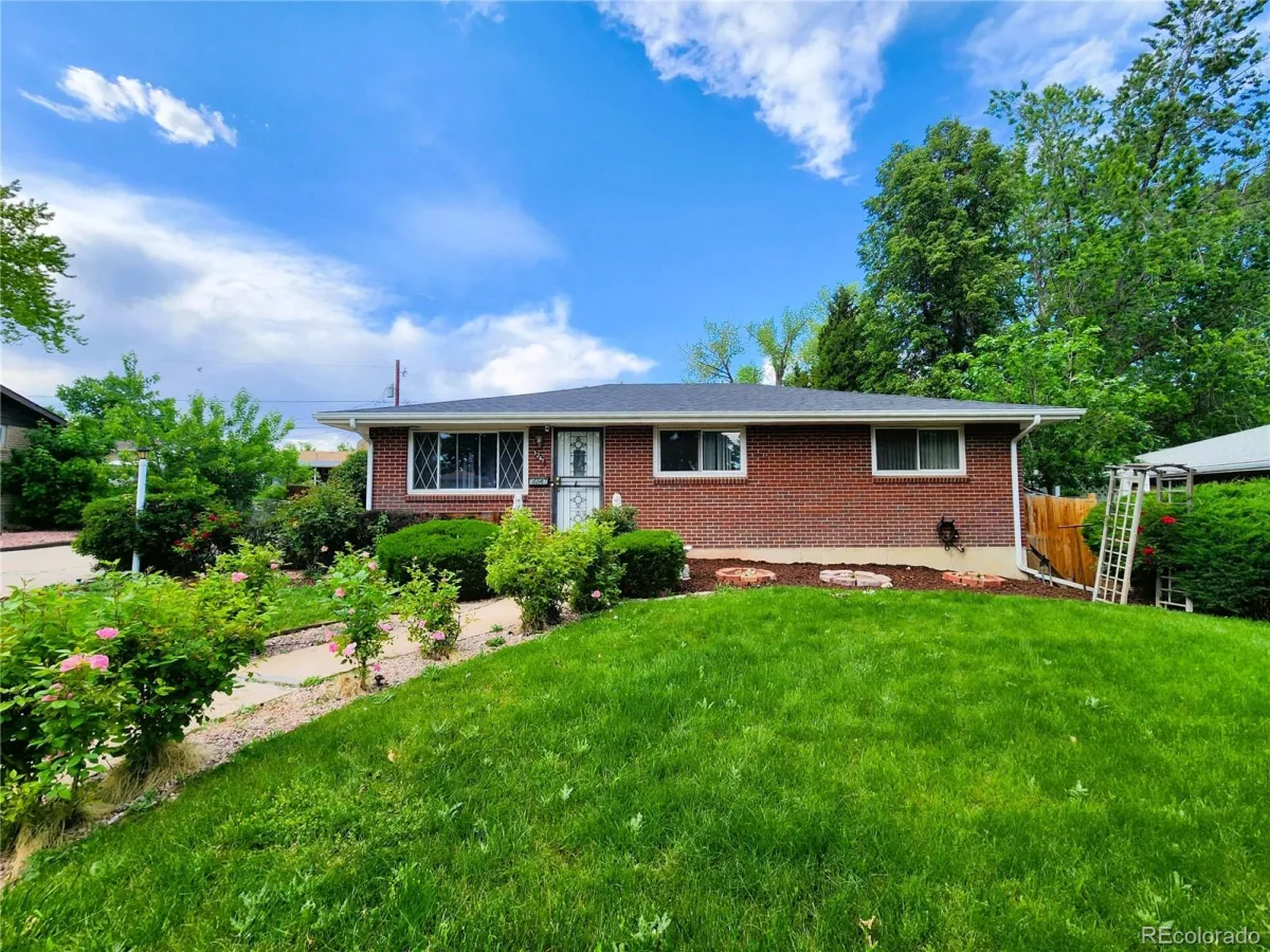 3247 W Pimlico Drive Englewood CO 80110 | MLS #REC3866344 07312026231649 1200 2