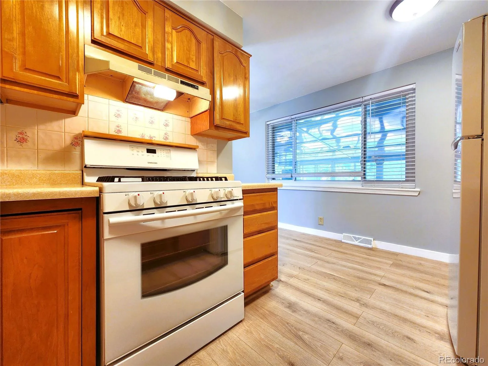 3247 W Pimlico Drive Englewood CO 80110 | MLS #REC3866344 07312026231649 1600 18