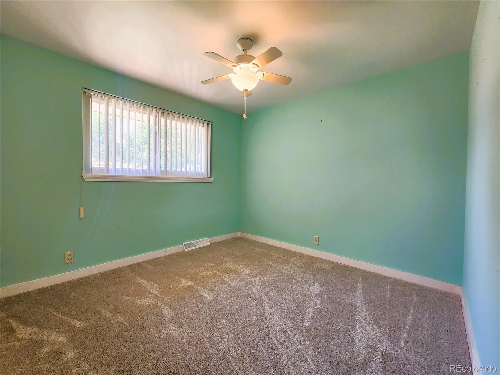 3247 W Pimlico Drive Englewood CO 80110 | MLS #REC3866344 07312026231649 1600 20