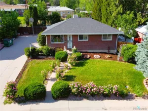 3247 W Pimlico Drive Englewood CO 80110 | MLS #REC3866344 07312026231649 300 0
