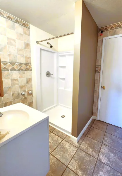 3247 W Pimlico Drive Englewood CO 80110 | MLS #REC3866344 07312026231649 800 27