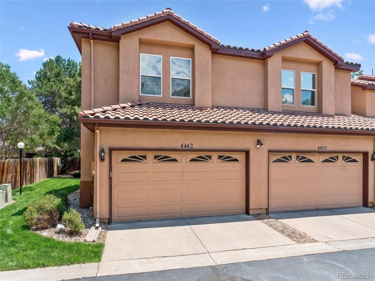 4442 S Auckland Court Aurora CO 80015 | MLS #REC3866635 MLS #REC3866635 image #0