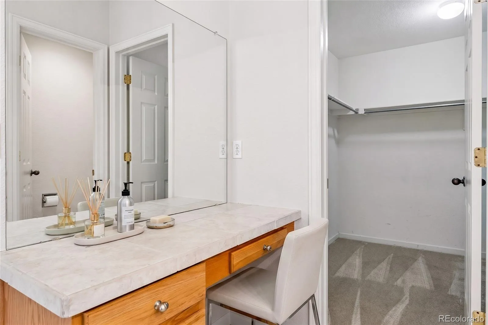 4442 S Auckland Court Aurora CO 80015 MLS #REC3866635 07072026182213 1600 7