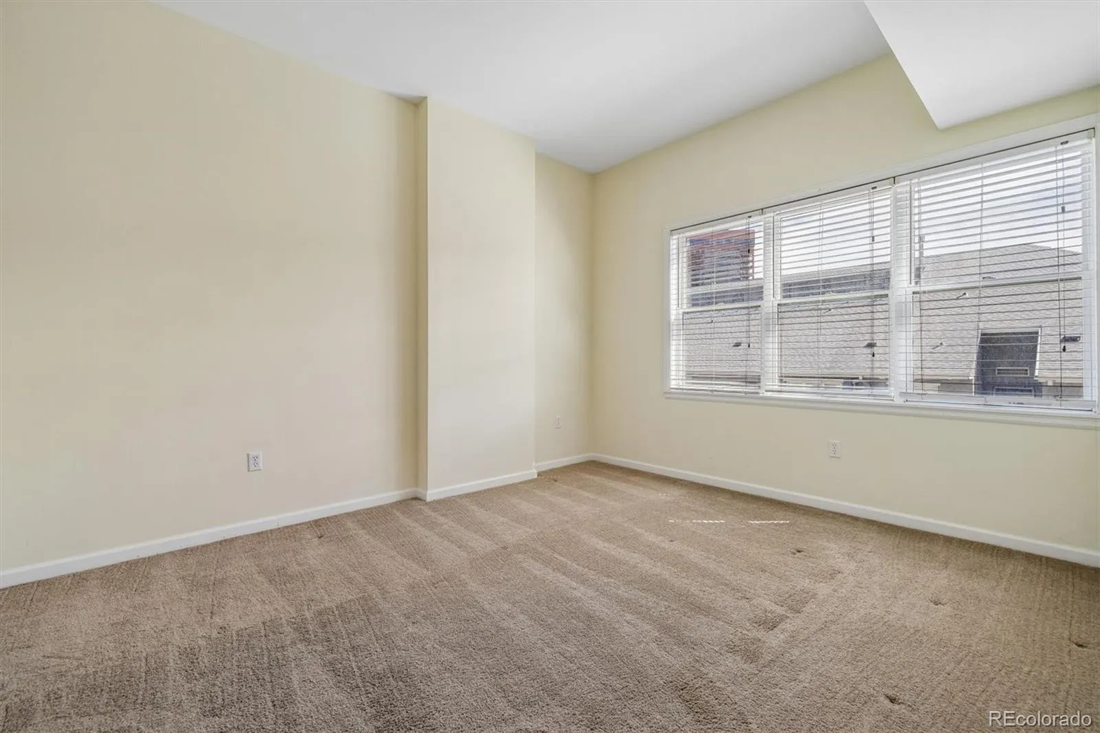 1950 N Logan Street #508 Denver CO 80203 MLS #REC3867078 04182026195447 1600 32