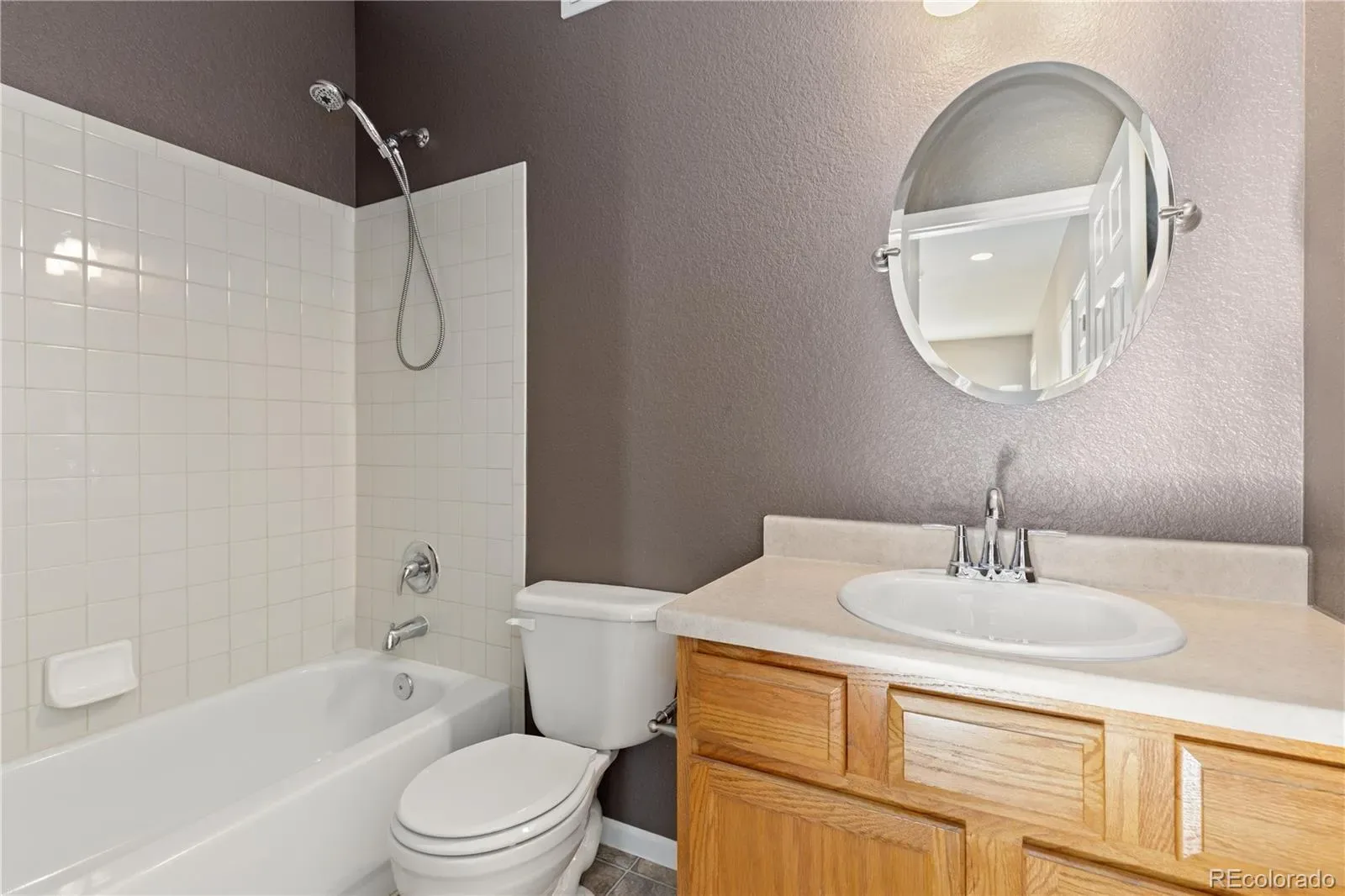 6701 S Versailles Way #106 Aurora CO 80016 MLS #REC3867264 03132026201112 1600 20