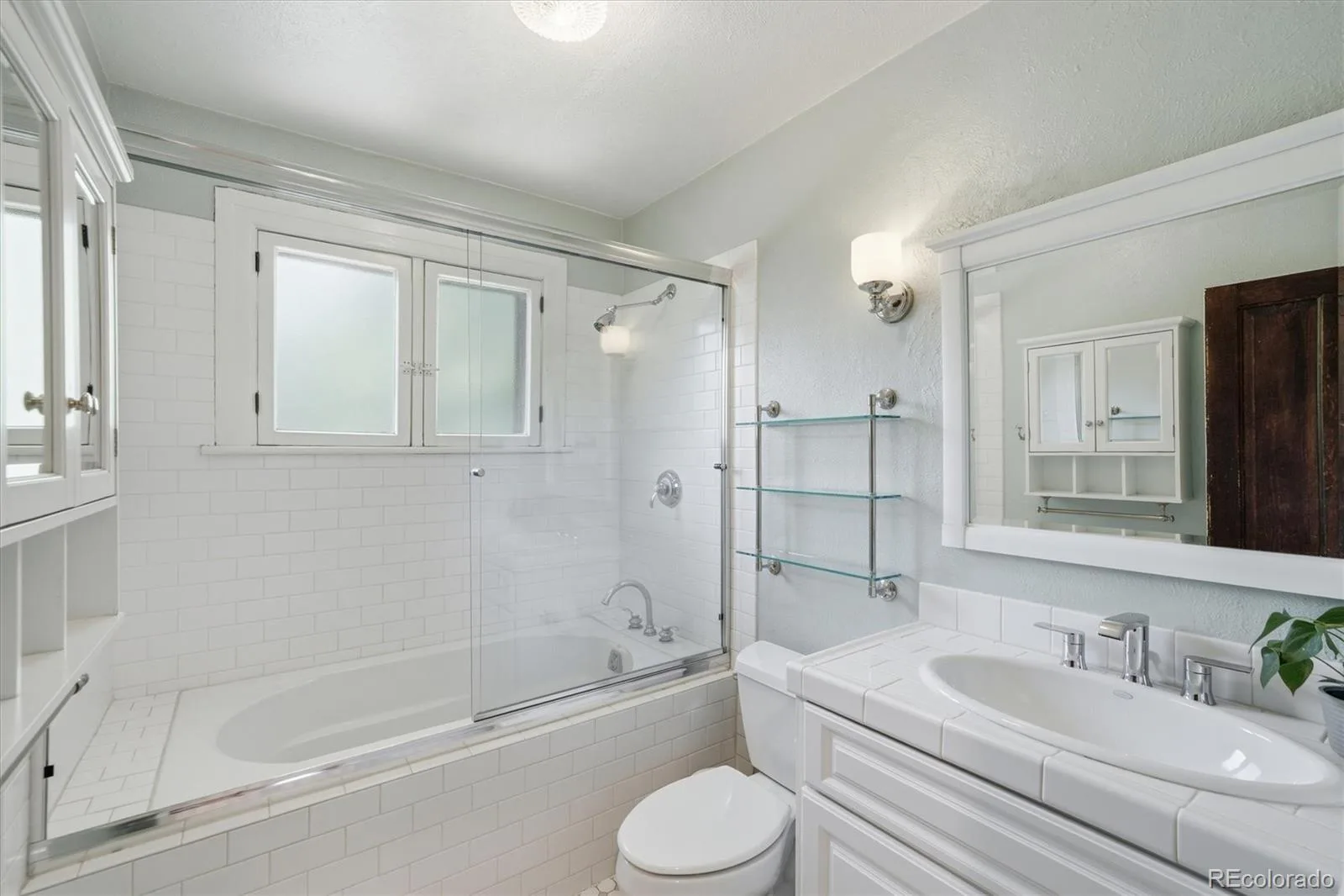 164 S Grant Street Denver CO 80209 MLS #REC3868175 06032026163258 1600 27