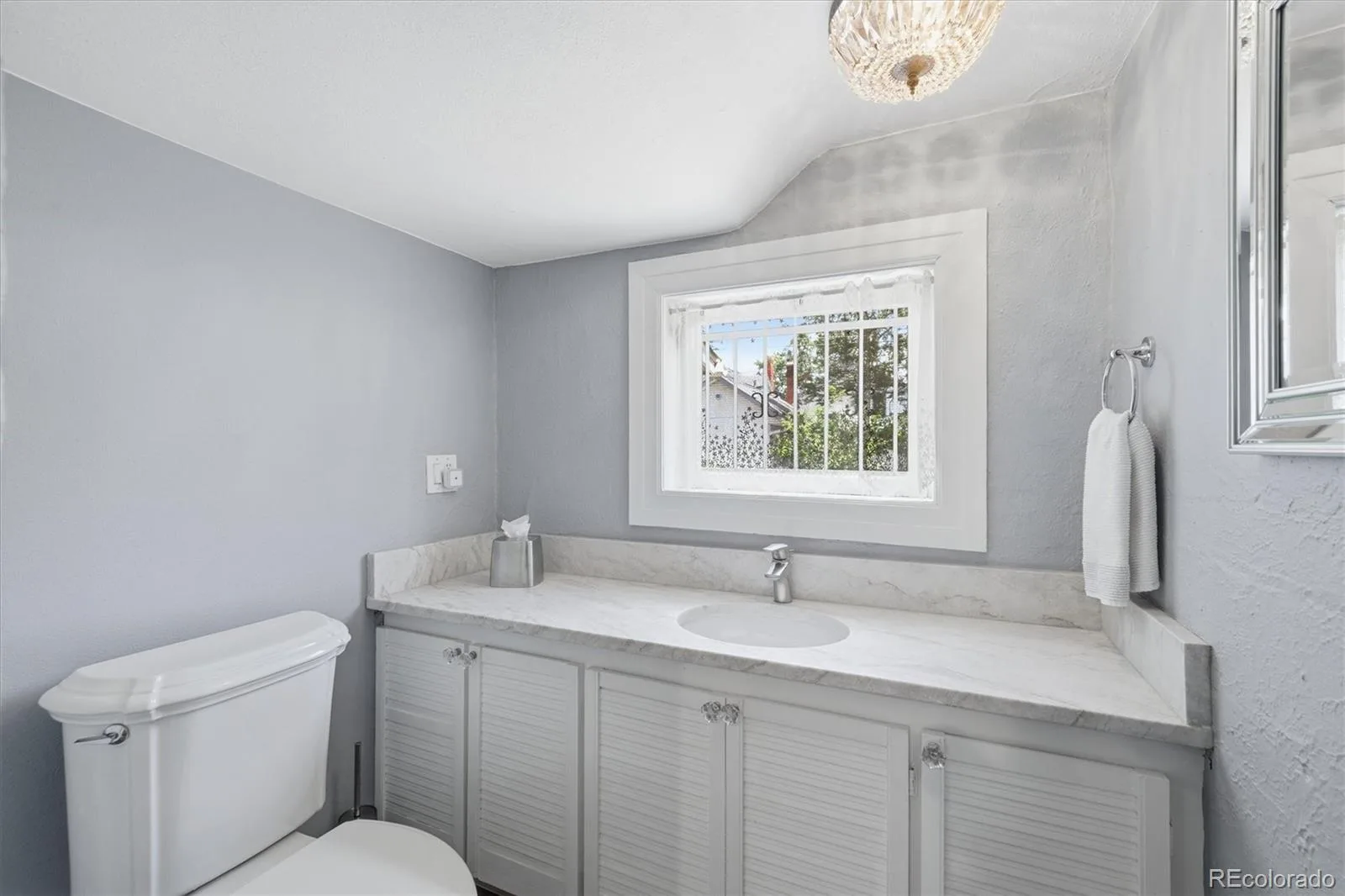 164 S Grant Street Denver CO 80209 MLS #REC3868175 06032026163258 1600 4