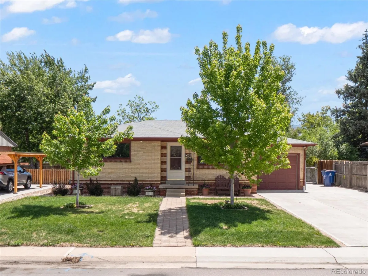 1466 S Chase Street Lakewood CO 80232 MLS #REC3870976 05252026175157 1200 0
