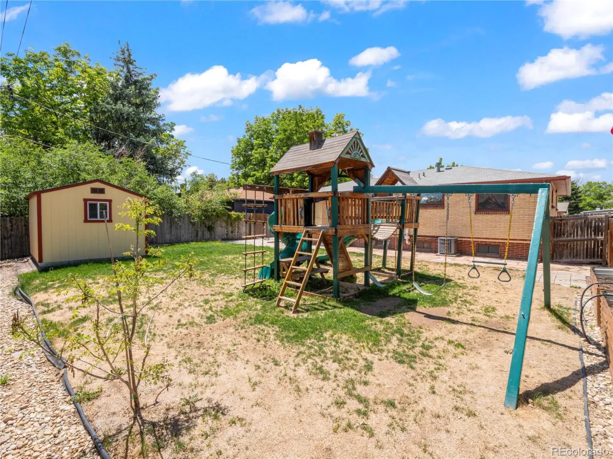 1466 S Chase Street Lakewood CO 80232 MLS #REC3870976 05252026175157 1200 23