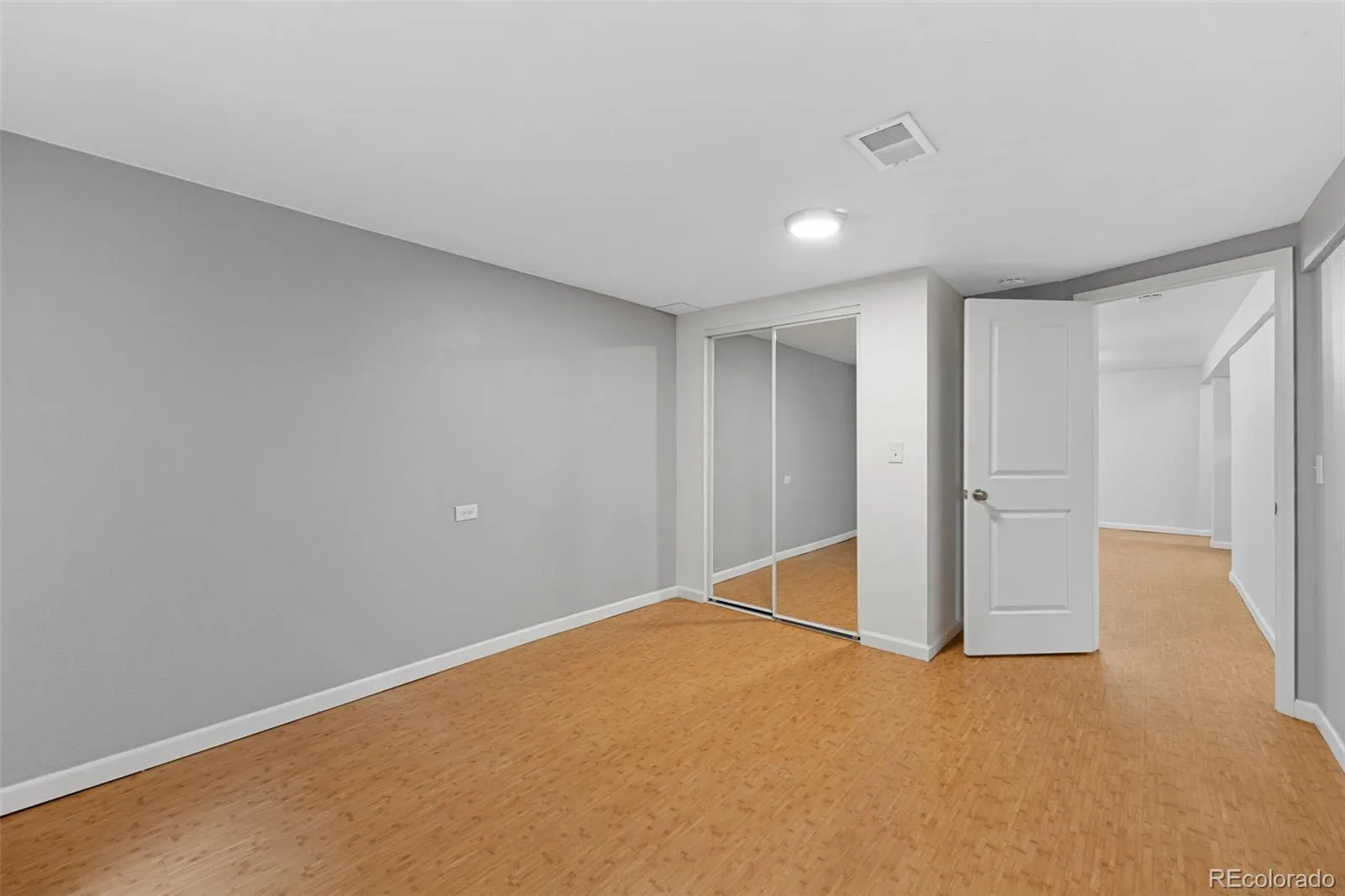 1026 Raleigh Street Denver CO 80204 MLS #REC3871544 05152026034432 1600 19