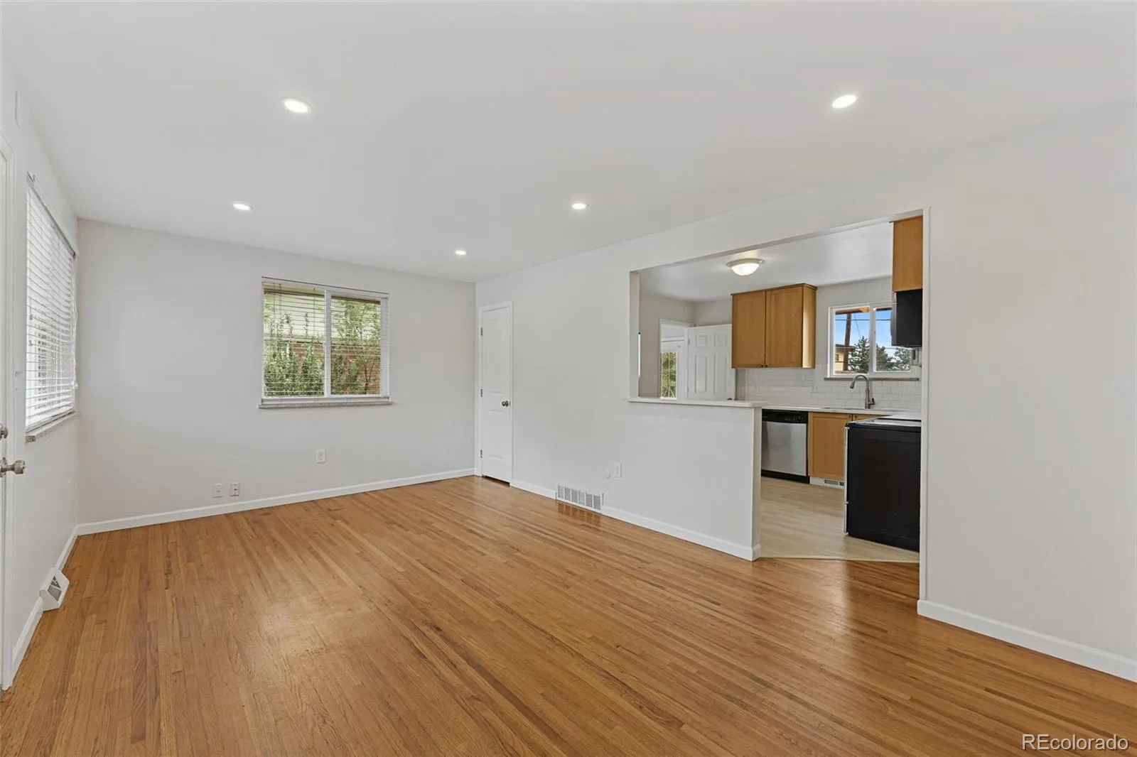 1026 Raleigh Street Denver CO 80204 MLS #REC3871544 05152026034432 1600 3