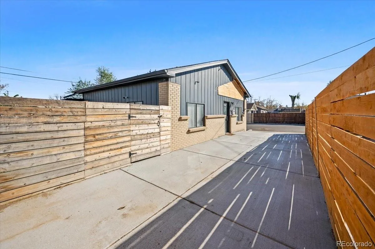 4175 W Custer Place Denver CO 80219 | MLS #REC3872220 08252026215349 1200 27