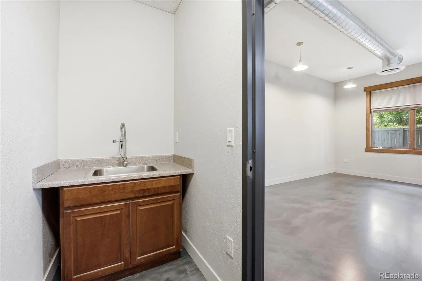 5439 S Prince Street Littleton CO 80120 | MLS #REC3872255 08122026145718 1600 38