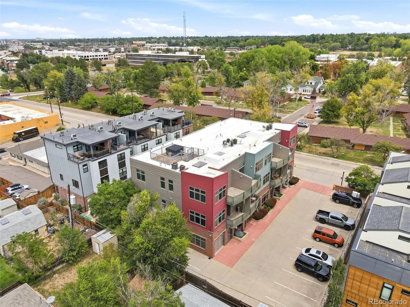 5439 S Prince Street Littleton CO 80120 | MLS #REC3872255 08122026145718 1600 43