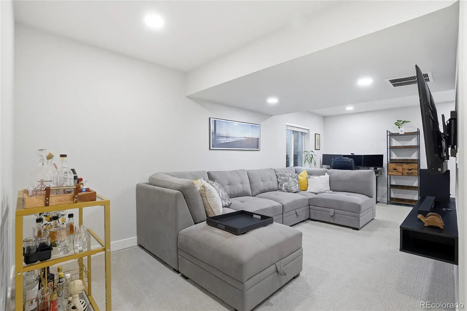 03052026173910 1600 25