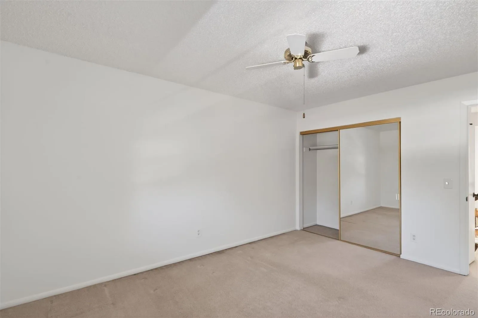 2558 S Vaughn Way #D Aurora CO 80014 | MLS #REC3875509 10062026153941 1600 24