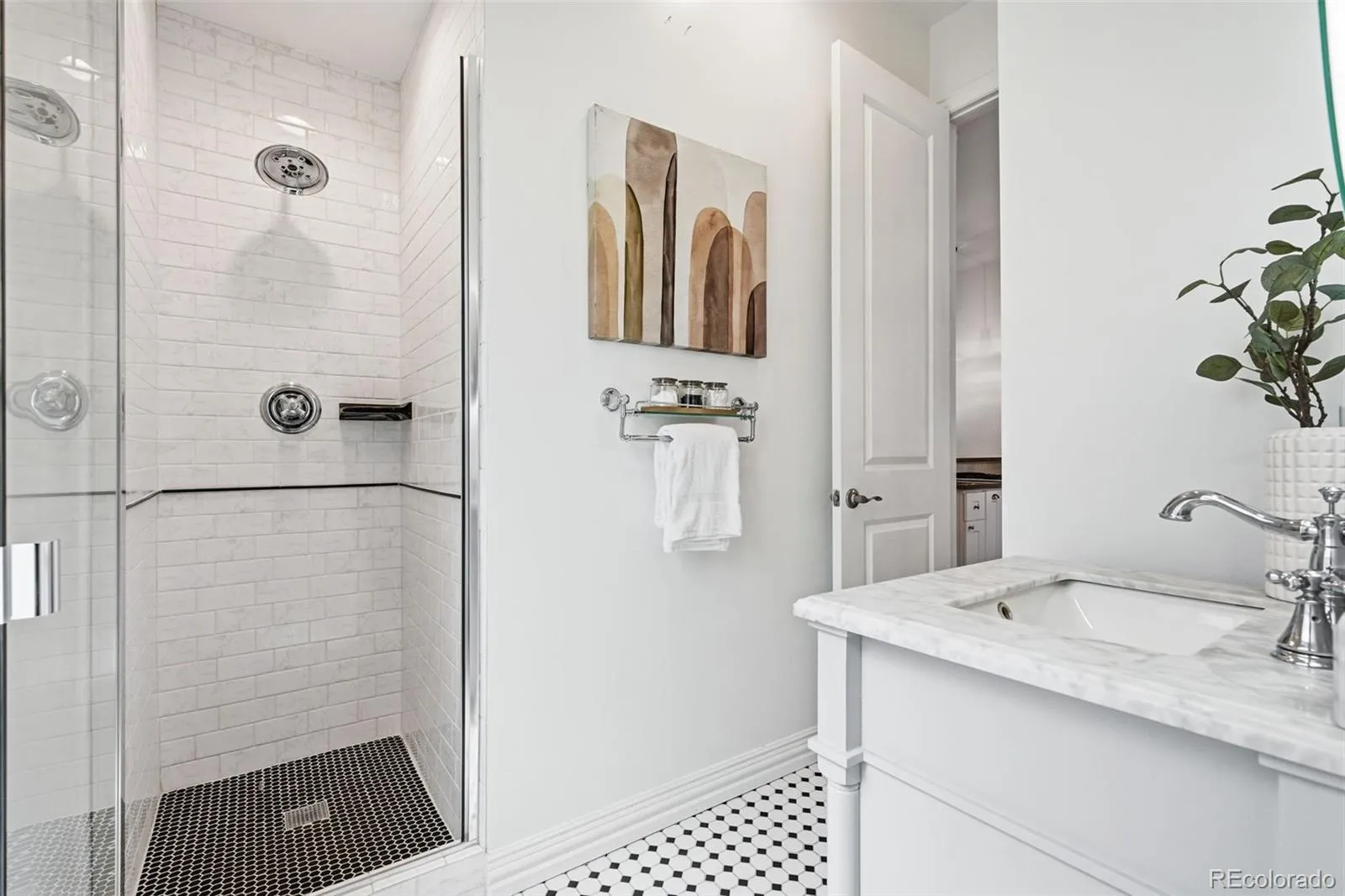 644 N Inca Street Denver CO 80204 MLS #REC3876707 04212026214958 1600 26