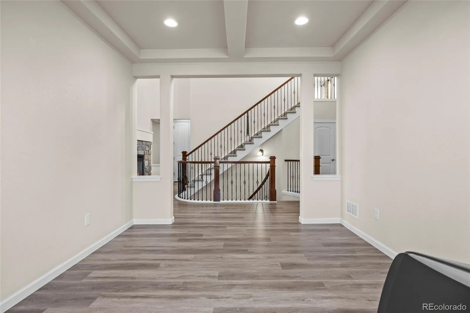 15454 W Auburn Avenue Lakewood CO 80228 MLS #REC3876787 04232026205804 1600 12