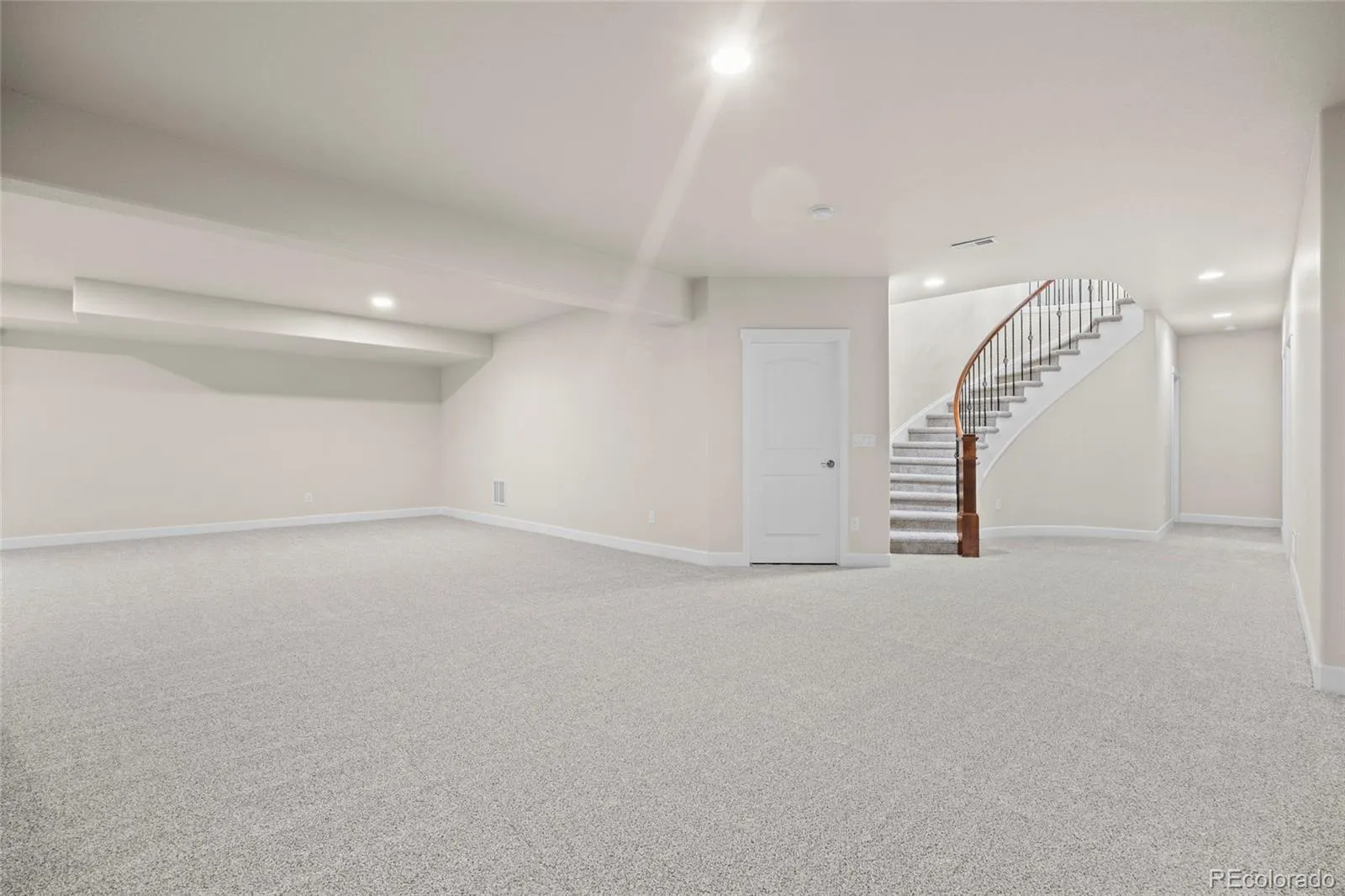15454 W Auburn Avenue Lakewood CO 80228 MLS #REC3876787 04232026205804 1600 29