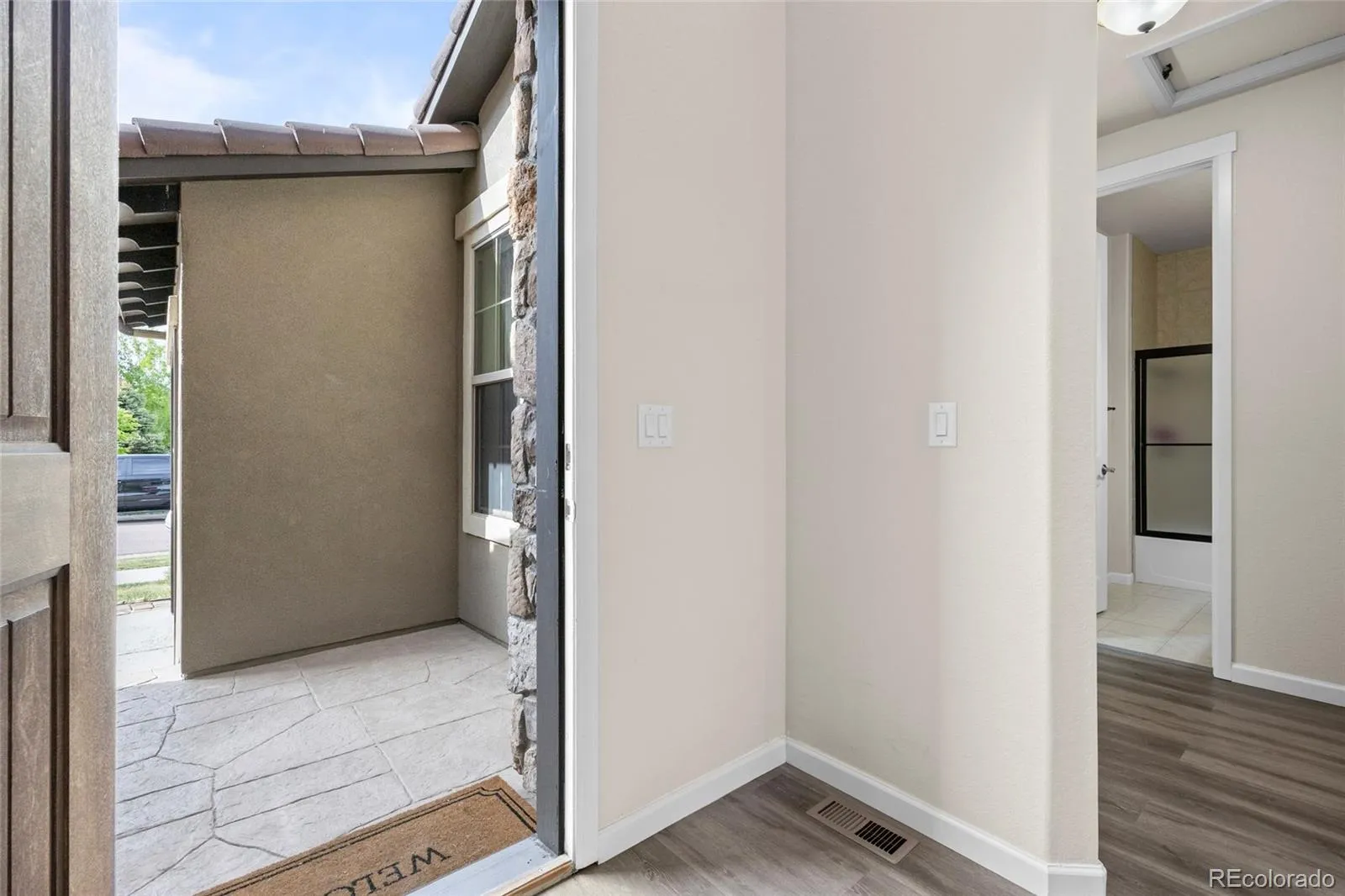 15454 W Auburn Avenue Lakewood CO 80228 MLS #REC3876787 04232026205804 1600 3