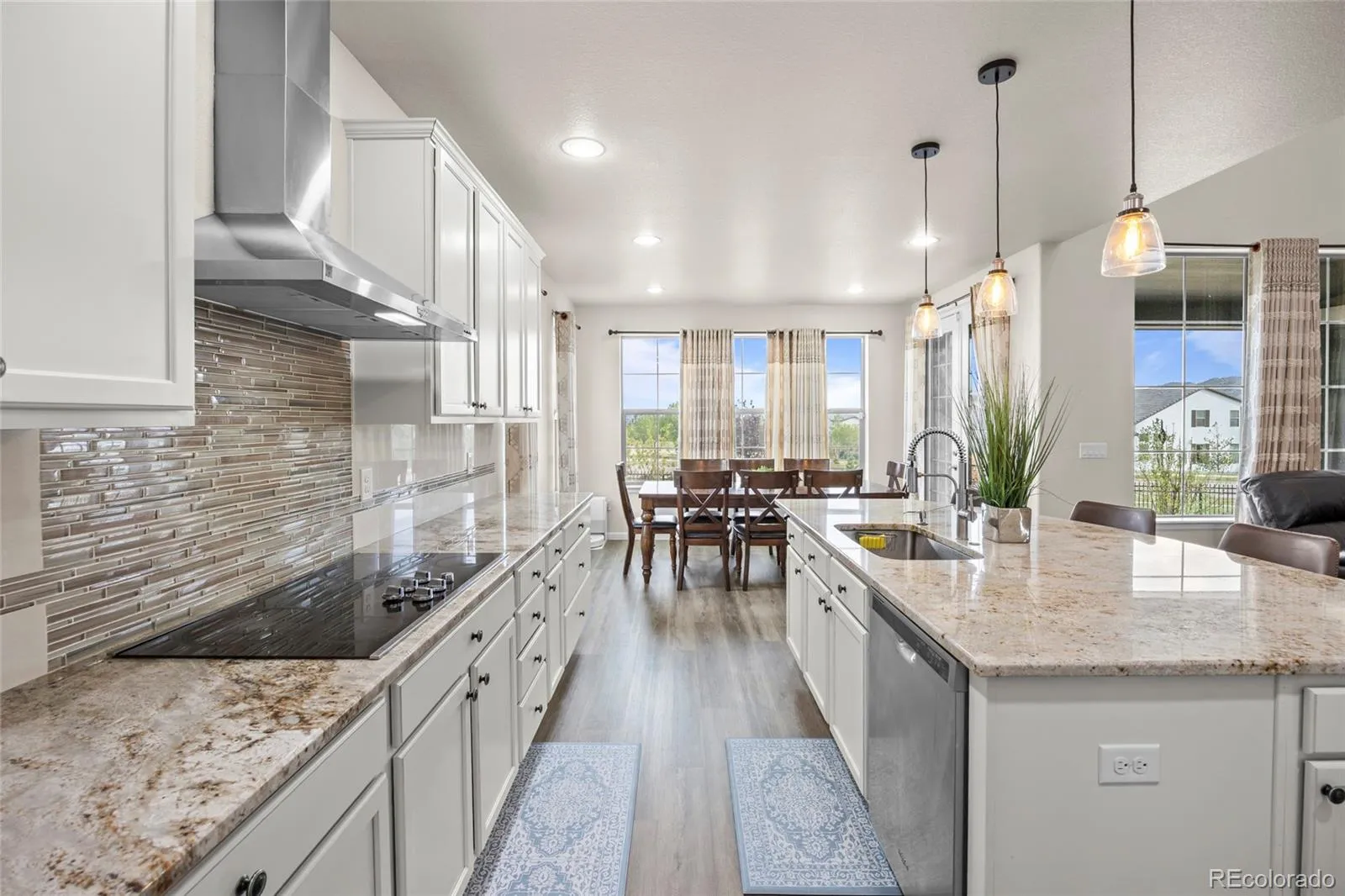 15454 W Auburn Avenue Lakewood CO 80228 MLS #REC3876787 04232026205804 1600 9