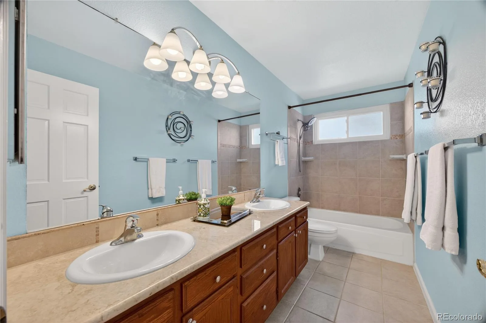 10232 Mica Way Parker CO 80134 MLS #REC3879419 06122026065722 1600 27