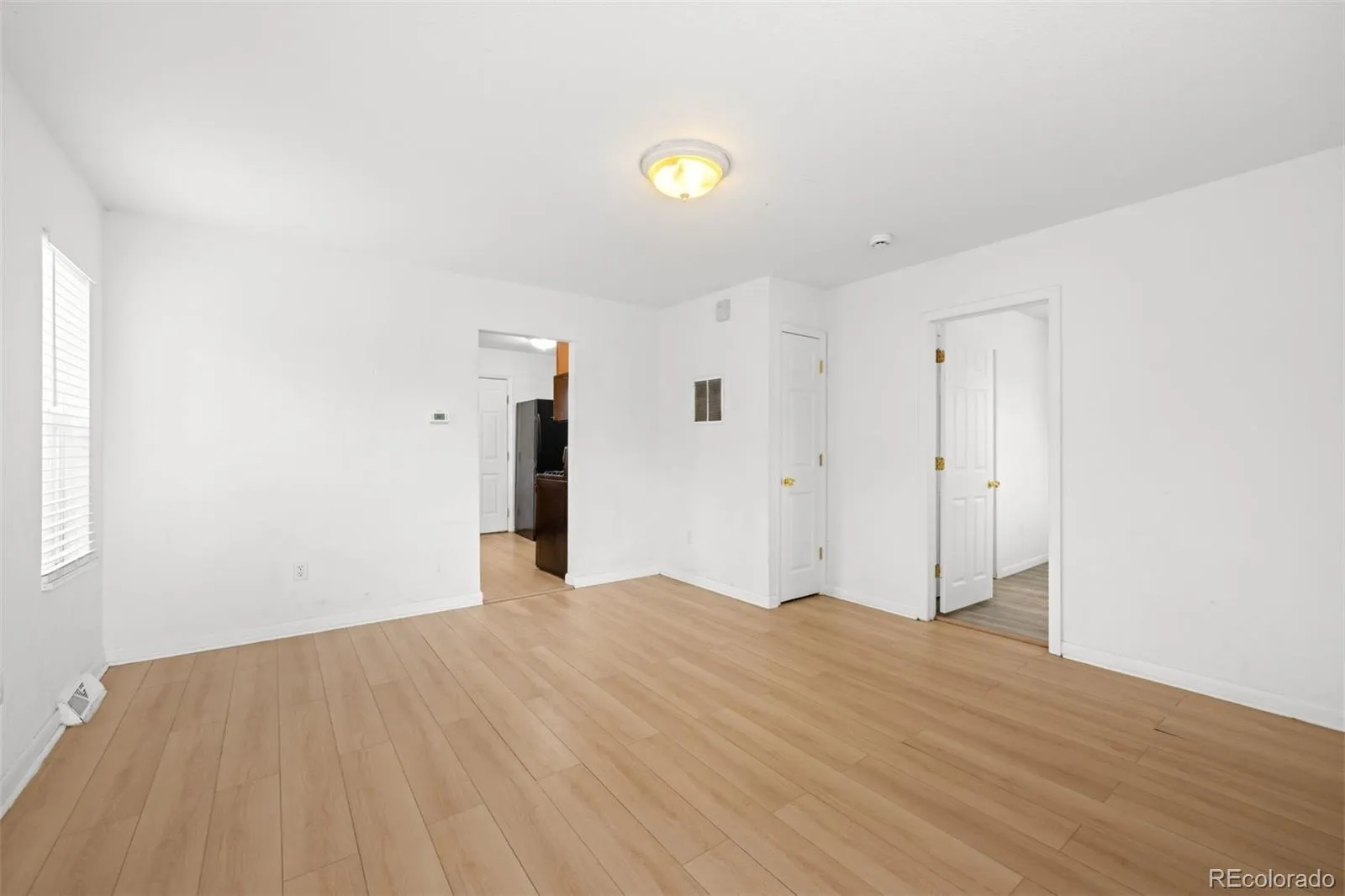 949 S Perry Street Denver CO 80219 MLS #REC3879656 05102026142009 1600 5