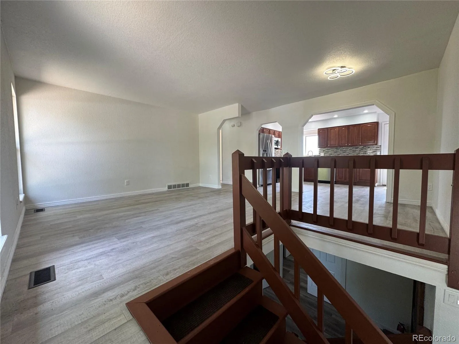 2012 S Ivory Street Aurora CO 80013 MLS #REC3880350 06102026194216 1600 12