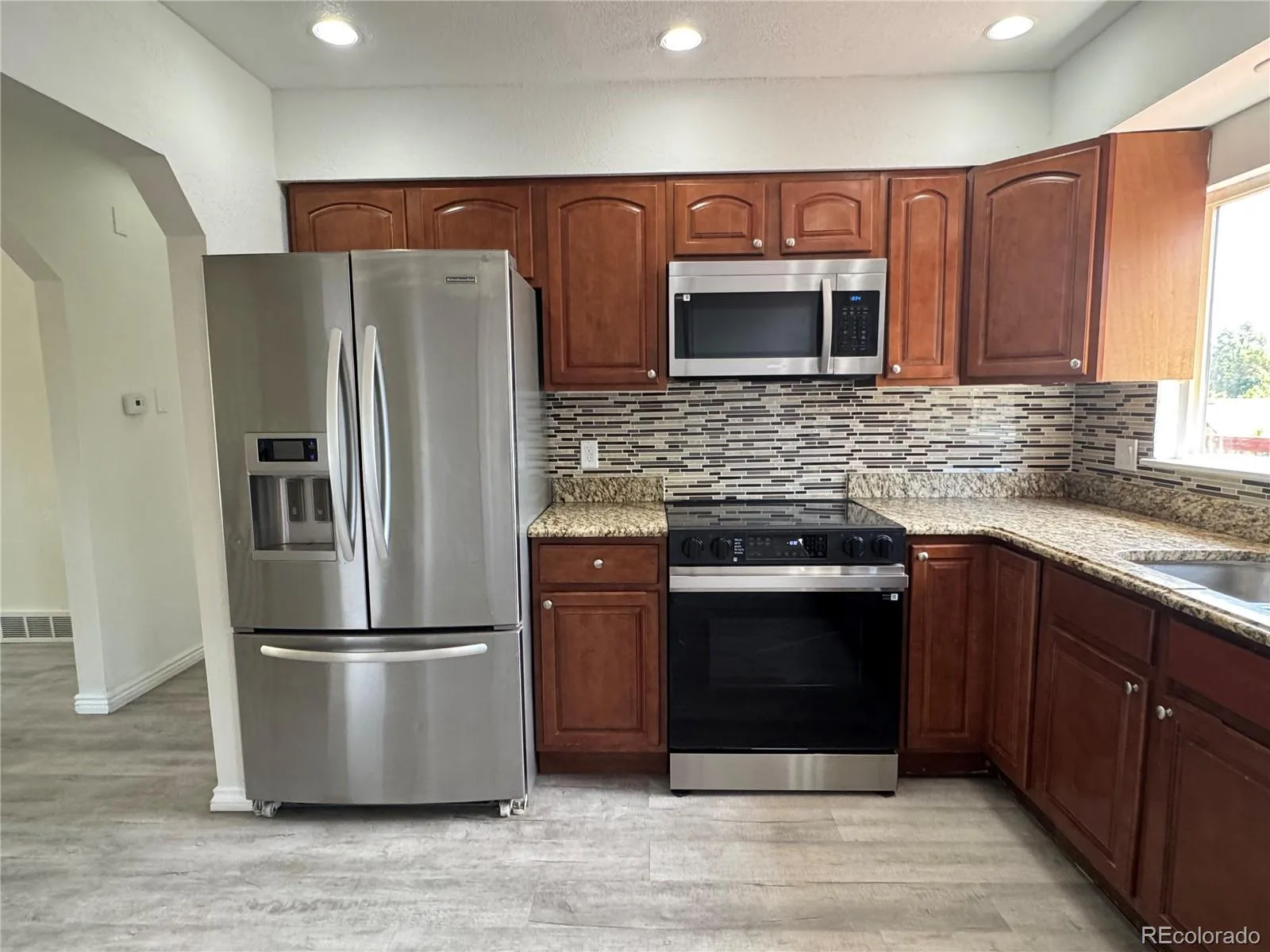 2012 S Ivory Street Aurora CO 80013 MLS #REC3880350 06102026194216 1600 19
