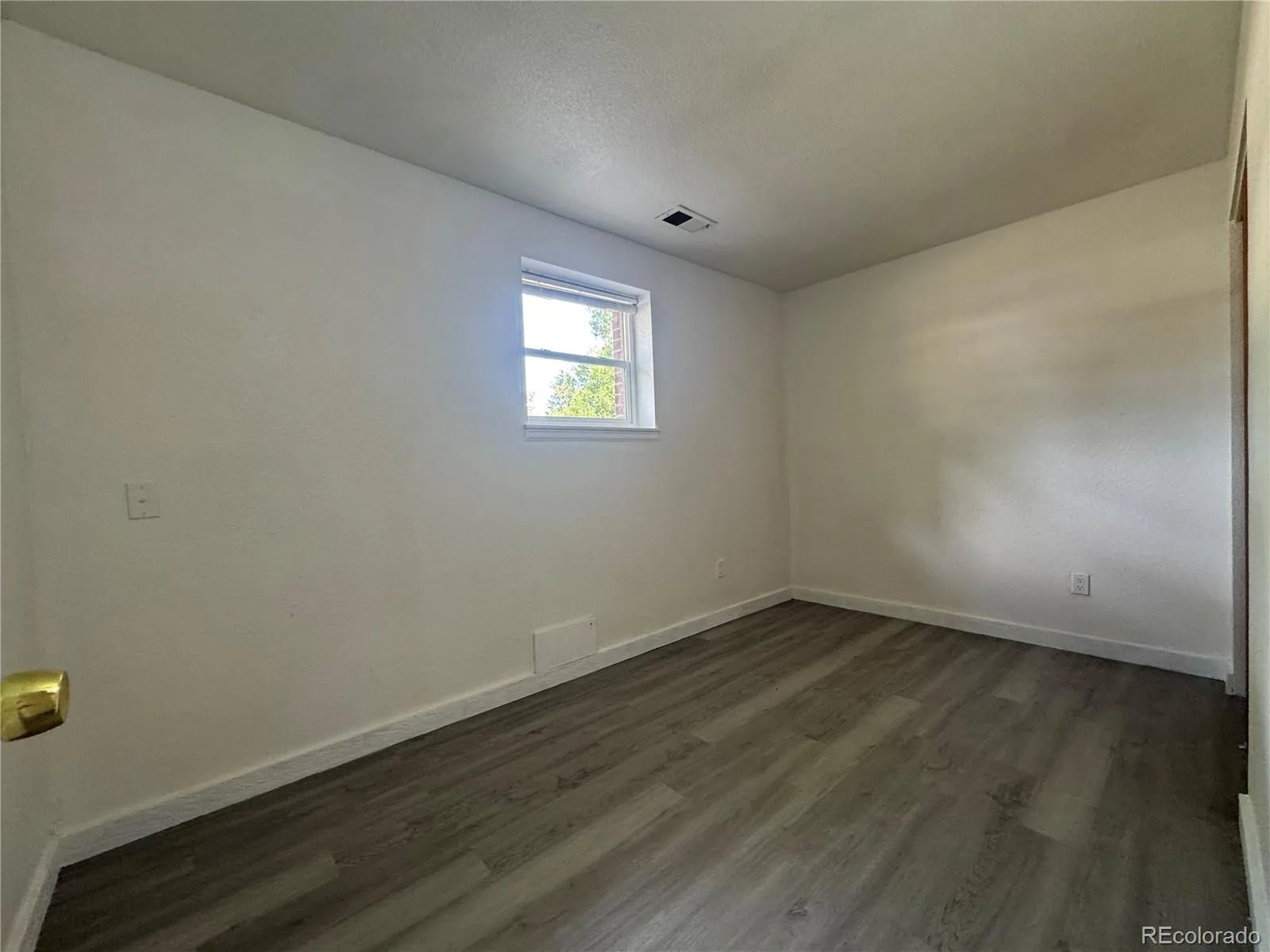 2012 S Ivory Street Aurora CO 80013 MLS #REC3880350 06102026194216 1600 29